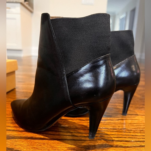 Black heeled boots - Picture 4 of 5